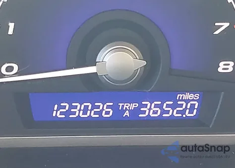 2008 Honda Civic Lx z USA, uszkodzony, nr VIN 2HGFA16598H511649